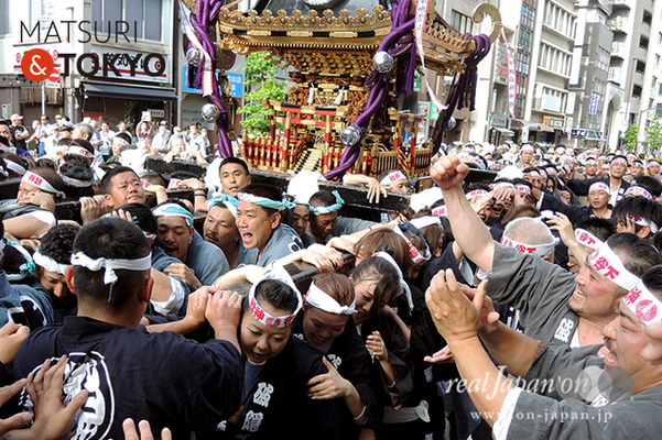 〈下谷神社大祭〉本社神輿渡御 2016.05.08 ©real Japan 'on! (sty16-019)