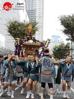 第40回よこすかみこしパレード　2016年10月16日【60. 女神輿 榎戸町内会 輿姫蓮】YMP16_142