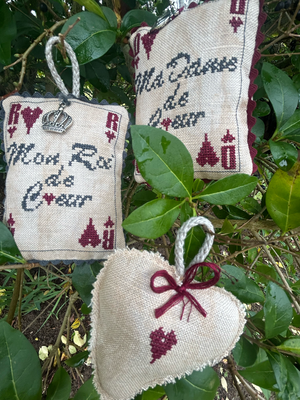 Création AU FIL DE L YERES, lin, broderie, point de croix, création artisanale, fiche, kit, Normandie