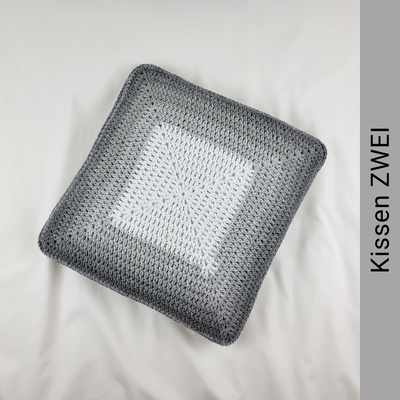 Kissen ZWEI aus Hoooked Wavy Blends