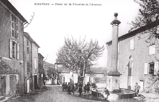 La fontaine du village