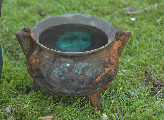 middeleeuwse bronzen grape