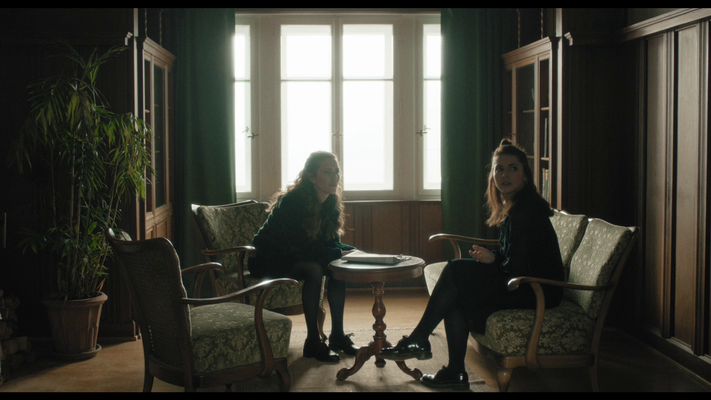 Reprise (noch nicht veröffentlicht) | Setdesign: Elena Vonderau&Katharina Janson | ©Kenji Ouellet