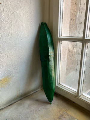 Requisitenbau schälbare Gurke 50cm lang © Elena Vonderau