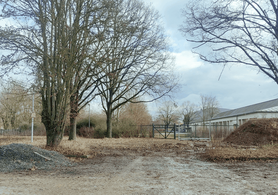 Kindergarten Grafenrheinfeld leere Fläche vor dem Bau