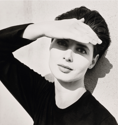 Isabella Rossellini NYC 1989. Photo by Brigitte Lacombe