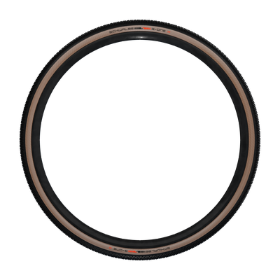 Grenzenlos Graveln mit Souplesse:  Der neue G-One R für Langstrecken und Rennen. 