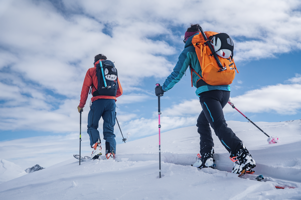 deuter off-line days: Rucksackhersteller deuter, mit den  Partnern White Risk und Protect Our Winters (POW)