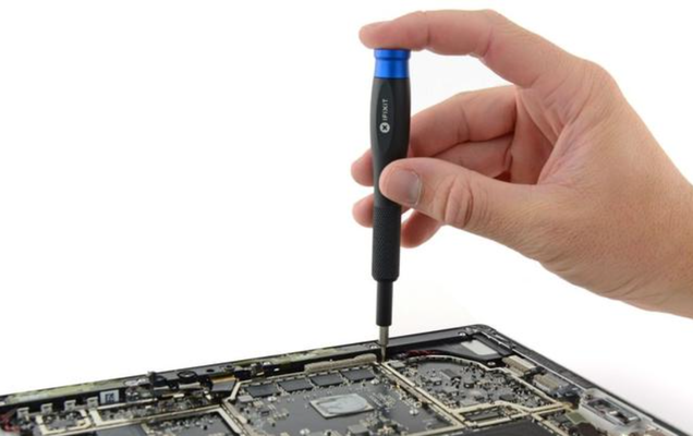 Microsoft Surface Display Reparatur 