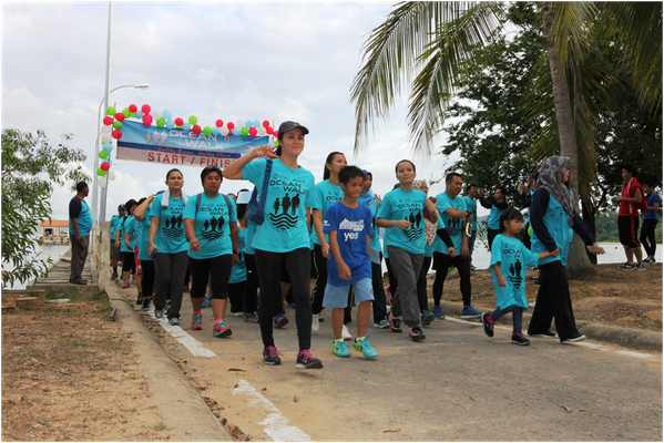 IOI MALAYSIA (FP): A 5km Ocean walk (250 participants)