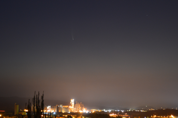 Imagen 2: 05:33 horas, 3/1 s, 800 ISO, 52 mm focal