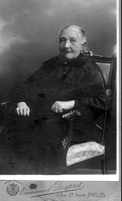 Charlotte Deleener née le 1er août 1938 à Nivelles, épouse d'Alexandre carrier