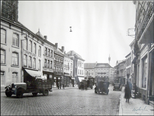 Un accident sur la Grand-Place (2/2)