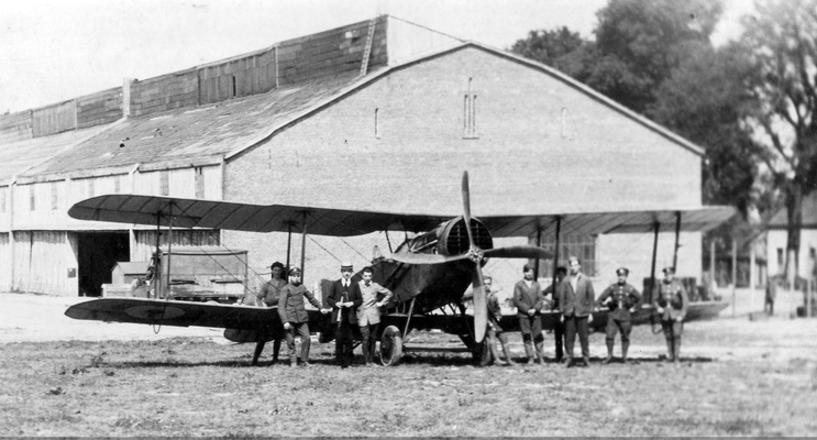1918 - Les premiers aviateurs anglais à Nivelles