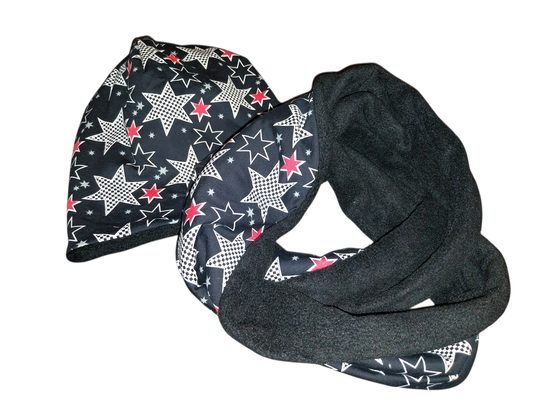 SaSch SelbstgefertigtesausSchwaben Selbstgefertigtes aus Schwaben Sarah Schäuble Handarbeit handmade selbstgemacht Beanie Mütze Loop Schlauchschal Schal Fleece Stern Sterne stars