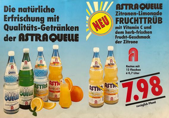 Werbeplakat mit dem Sortiment der Marke Astra-Quelle um 1989