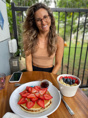 Sunntigmorge-Brunch - Mit Acai und Pancakes :D