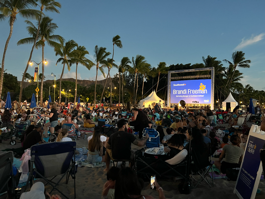 Samstigabig: Movienight am Queens Beach (vo Southwest)