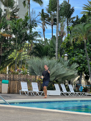 Nach mim Schumm ischmi de Fäbe am Pool cho go bsueche :)