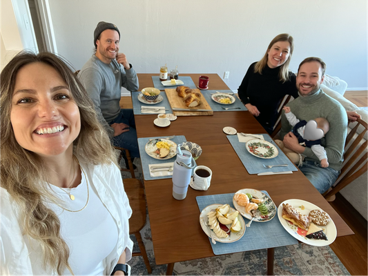 Samstig; Brunch bi Sevi und Claire <3 mit frischem ZOPF!!!