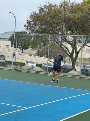 Tennis - nüme ganz e sone schöni Ussicht wie in Hawaii, aber viel ahgnähmer vode Temperatur her!!!!