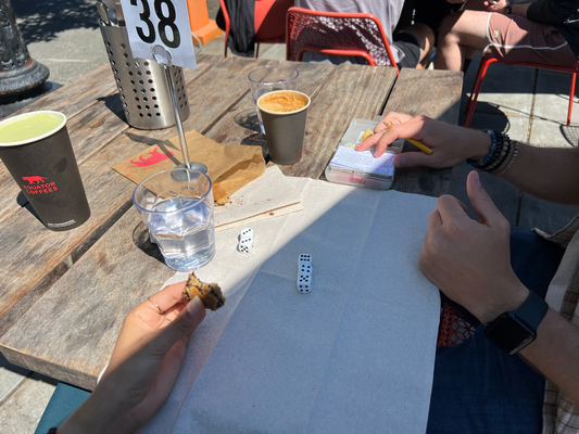 Mit de Fähre uf Sausalito, det mitme Matcha und me Cappuchino gstärkt und denn zrugg richtig Stadt gloffe :)