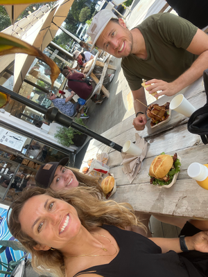 Seven Brothers Burger - es absoluts Must-Eat when on Oahu oder in Utah :)