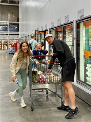 Ez go Chüehlschrank fülle in Costco!