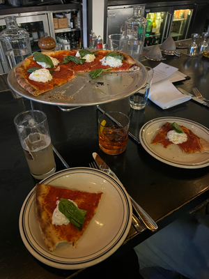 Cheers to Alan Karlsson - es ist wie es ist und kommt wie es kommen muss!