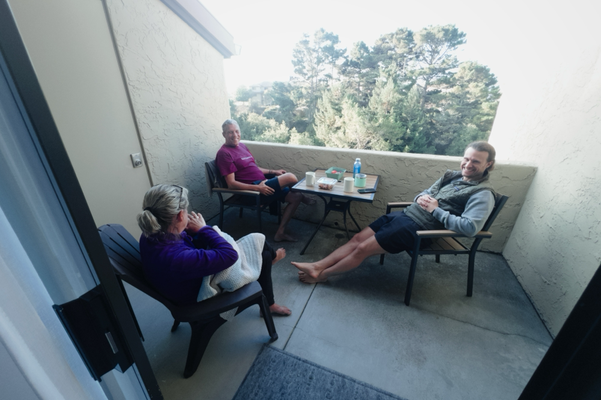 Schöne Balkon vom Airbnb am gnüsse!