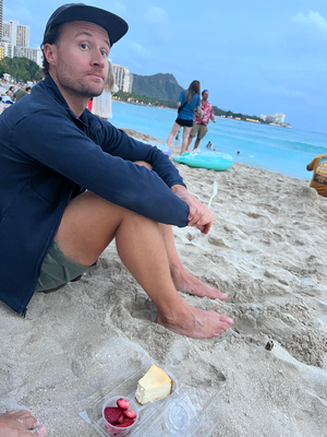 De letst Abig mitem obligate Cheesecake am Strand, 