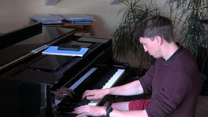 Besuch Konzert Pianist 'Fabian Müller' bei Susis-Tastenstudio