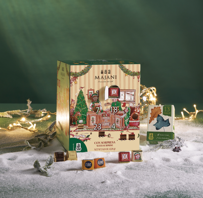 Cubic Advent Calendar with Assorted Chocolates including Gift (225g)