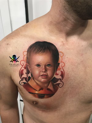 kind sohn tochter portrait tattoo