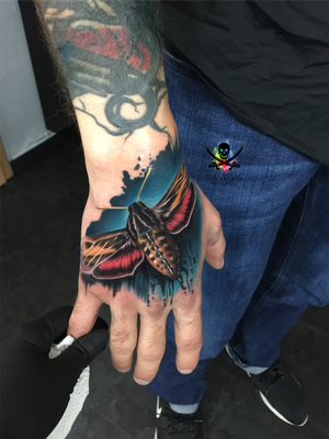 Motte Color Hand Tattoo