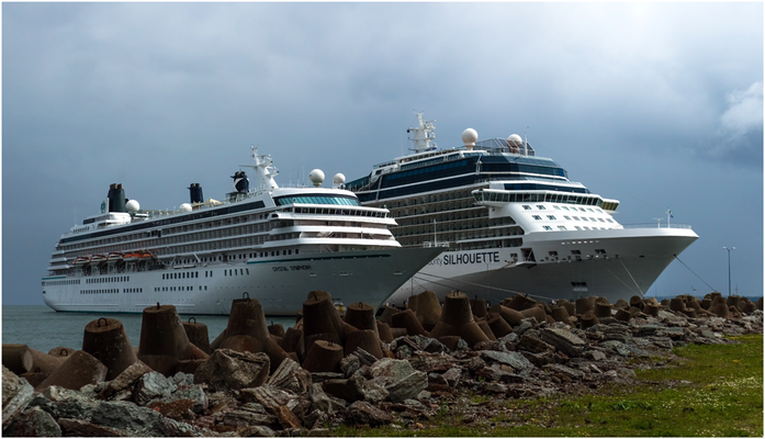 Chrystal Symphony und MS Celebrity Silhouette