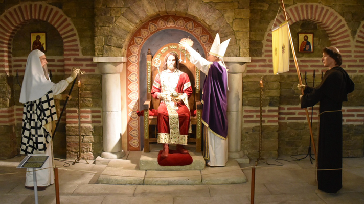 Verschiedene Szenen im Museum