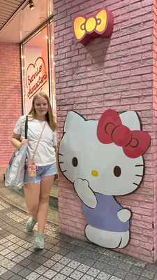 Hello Kitty 7-eleven