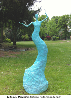"La Femme Ondulation" sculpture aluminium, papier et acrylique