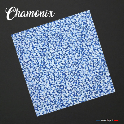 Pochette de costume bleu et blanc