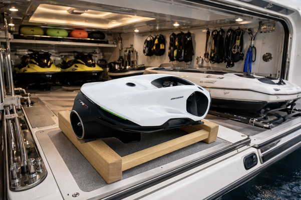 Seabob F9 Cradle in yacht garage ©www.superyachtmarinestore.com