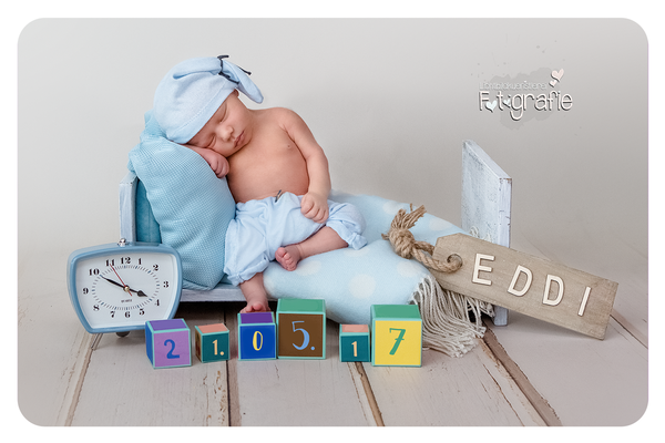 Geburtsanzeige,Birthannouncement,geburtskarte,neugeborenenfoto,babyfoto,baby,hebamme,fotostudio,zwickau,leipzig,chemnitz