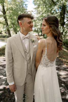 Professionelles Hair & Make-up für Brautportraits und Hochzeitsshooting im Münsterland – Brautstyling und Braut-Make-up für Münster, Coesfeld, Borken, Steinfurt und Warendorf
