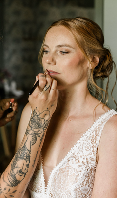 Brautstyling in Münster, Borken, Coesfeld, Steinfurt und Warendorf – natürliches Braut-Make-up und elegantes Hairstyling für den Hochzeitstag