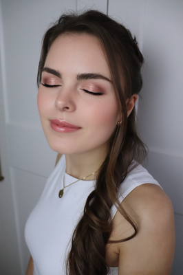 Professionelles Hair & Make-up für Brautportraits und Hochzeitsshooting im Münsterland – Brautstyling und Braut-Make-up für Münster, Coesfeld, Borken, Steinfurt und Warendorf