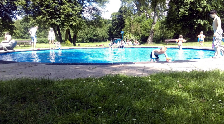 Foto: Jan Malawski 6.2017 - der Pool für die "kleinen Gäste"