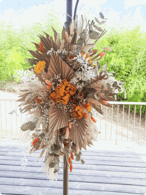 Ros Arum_mariage fleurs sechées tons blancs_arche_fleuriste mariage rumilly