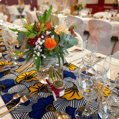 Ros Arum_mariage coloré_bouquets tables invités_fleuriste mariage Rumilly