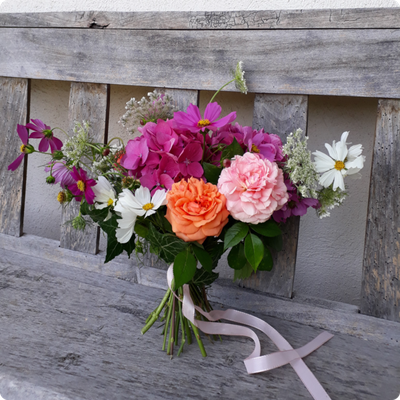 Ros Arum_bouquet de marié_fleuriste Rumilly