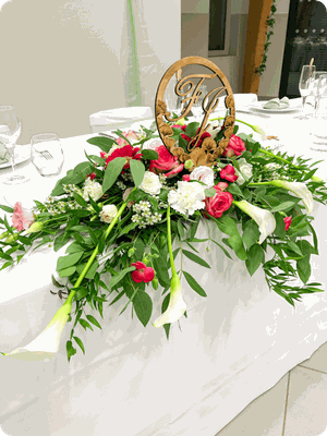 Ros Arum_mariage tons roses_composition table d'honneur_fleuriste mariage Rumilly